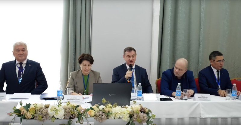 Диалог с регулятором: в Кызыле обсудили актуальные вопросы денежно-кредитной политики Банка России